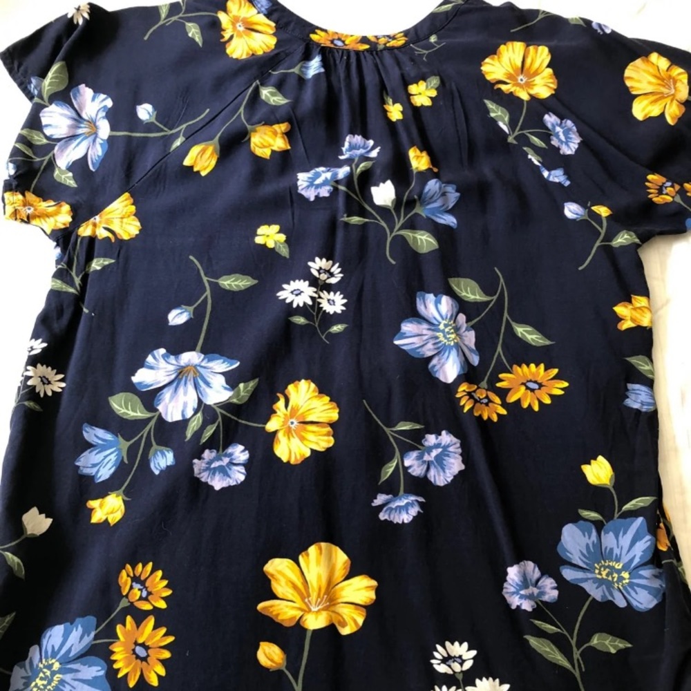 Blouse - Picture 2 of 2